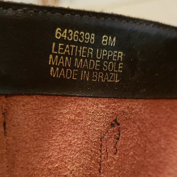 Brown Leather Heeled Boots with Buckle Detail - Picture 12 of 12